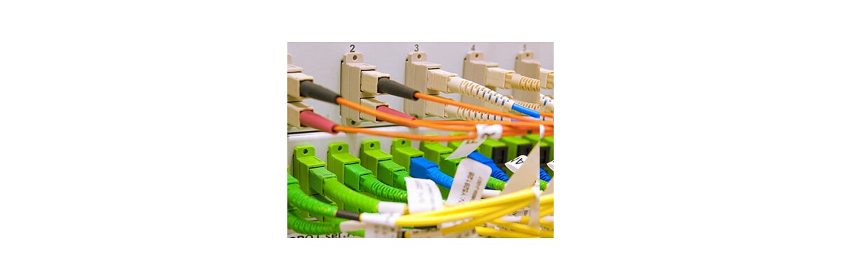 ¿Se pueden utilizar cables de conexión de fibra óptica multimodo en una instalación monomodo? - ¿Se pueden utilizar cables de conexión de fibra óptica multimodo en una instalación monomodo?