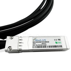 Compatible Molex 74764-1101 BlueLAN pasivo 40GBASE-CR4 QSFP a 4x10GBASE-CR SFP+ Direct Attach Breakout Cable, 1M, AWG30